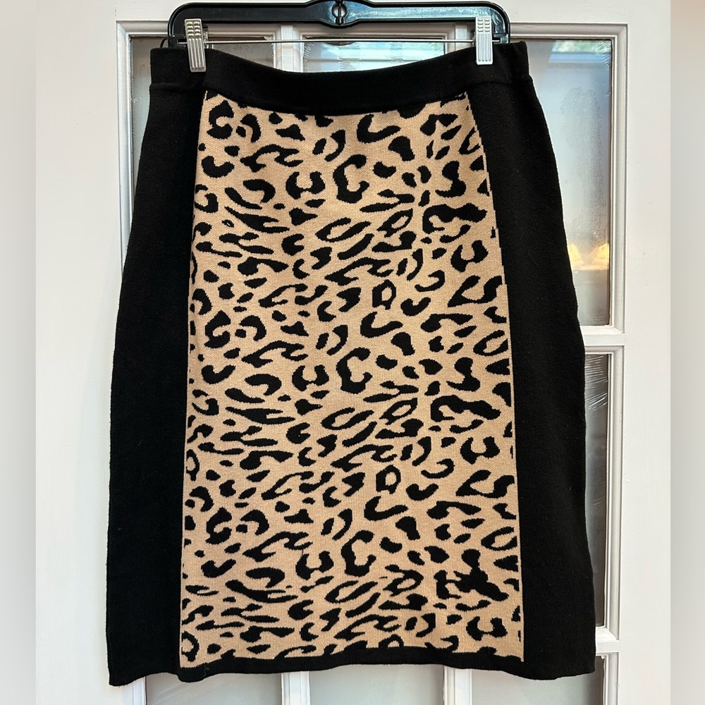 Neiman Marcus Designer Knit Pull On Sweater Leopard  Print Pencil Skirt Size XL